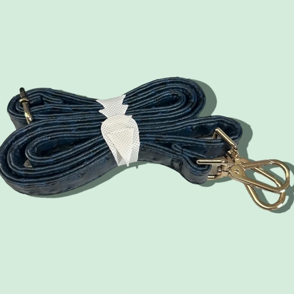 Designer Look without the Designer Price NWT - Picture 5 of 6